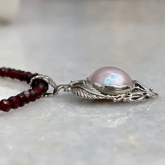 Mabe Pink Pearl Sterling Silver Openwork Leaf Pendant 20” Necklace - Picture 5 of 12